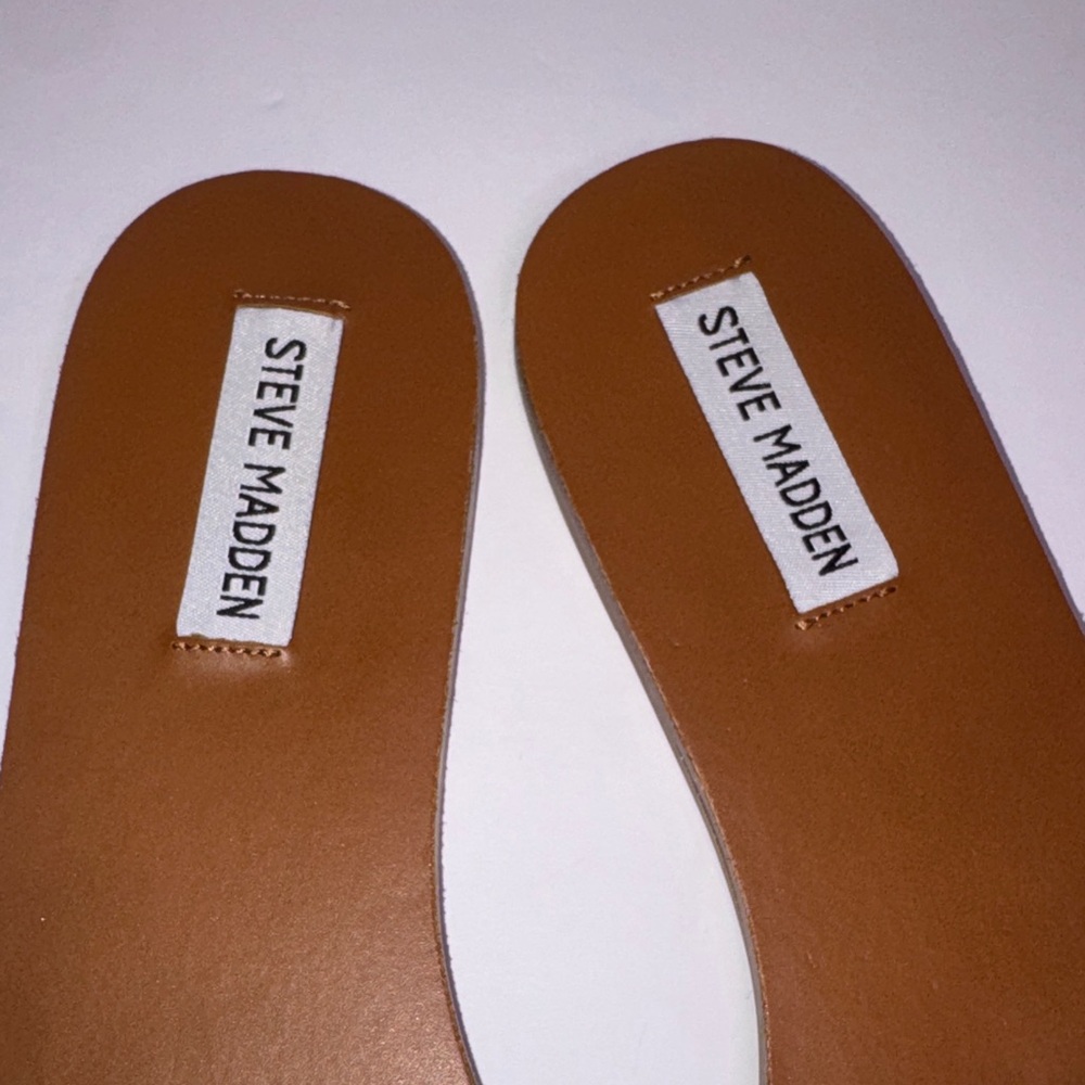 Steve Madden Metallic Women's Sandals, NEW, Sz 9 - Picture 2 of 4
